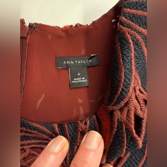 Ann Taylor Red and Black Fitted Embellished Tank Top - Picture 9 of 13